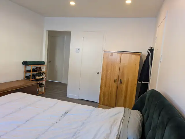 Beau grand 4 1/2, Ste-Anne-de-Beaupré, 2 parkings, Juillet - Photo 8