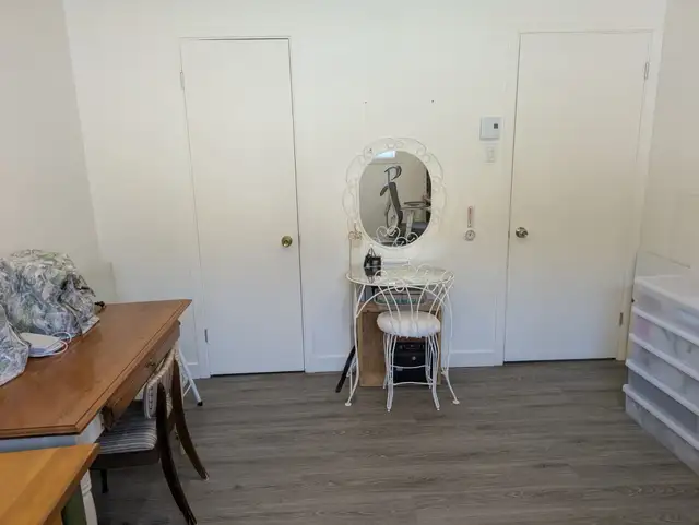 Beau grand 4 1/2, Ste-Anne-de-Beaupré, 2 parkings, Juillet - Photo 16