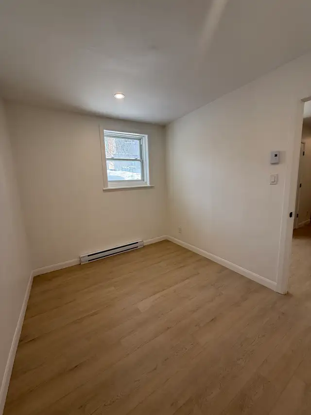 Superbe 2 1/2, Limoilou, wifi, RÉNOVÉ À NEUF! PROMO - Photo 12