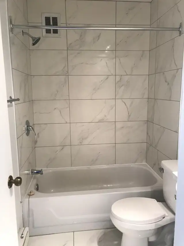 Beau grand 4 1/2, rue Vigie Lévis, juillet, - Photo 10