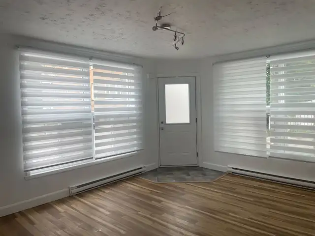 Très grand 5 1/2 Saint-Sauveur, Rénové, Libre - Photo 7