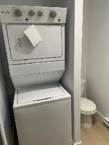 superbe loft 1 1/2, tout-inclus, semi-meublé, juillet - Photo 4