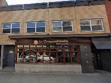 Superbe très grand 4 1/2, St-Sauveur, Juillet Terrasse