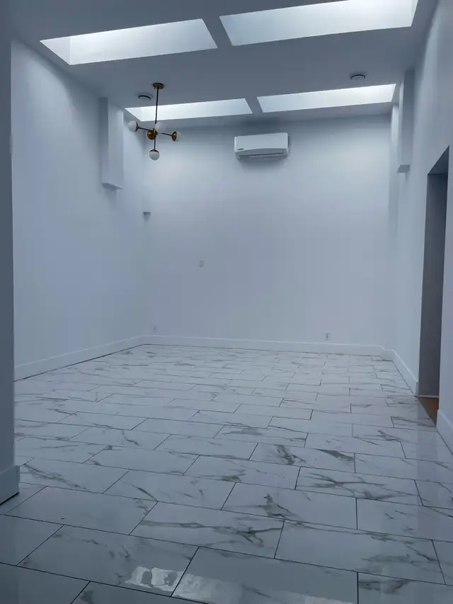 Super grand 7 1/2 rénové et meublé Libre PROMO - Photo 15