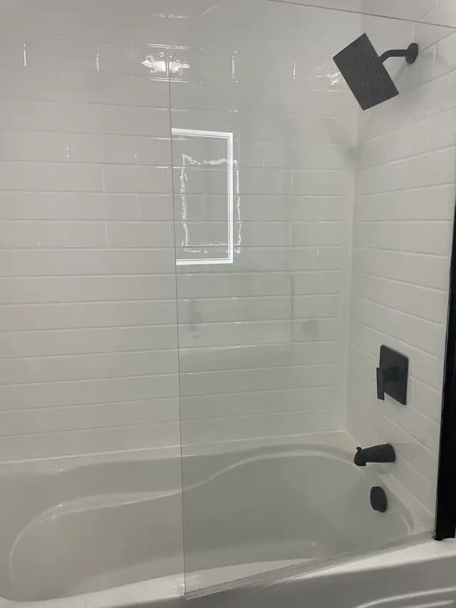 Super grand 7 1/2 rénové et meublé Libre PROMO - Photo 16