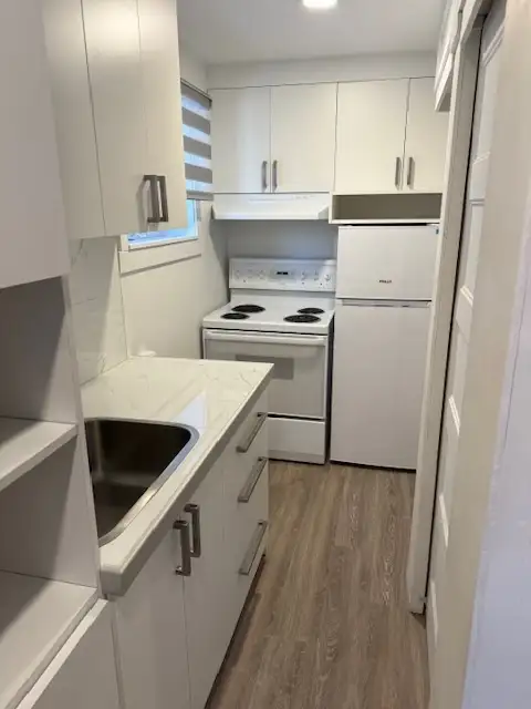 Très beau 1 1/2, Ave. Maufils, WIFI Juillet - Photo 3