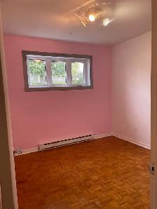 Beau grand 4 1/2 sur 2 étage, Beauport, WIFI - Photo 6