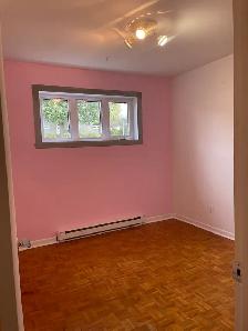 Beau grand 4 1/2 sur 2 étage, Beauport, WIFI - Photo 7