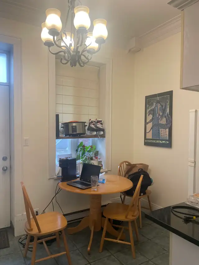 Superbe 2 1/2 loft, rue Caron St-Sauveur Juillet - Photo 3