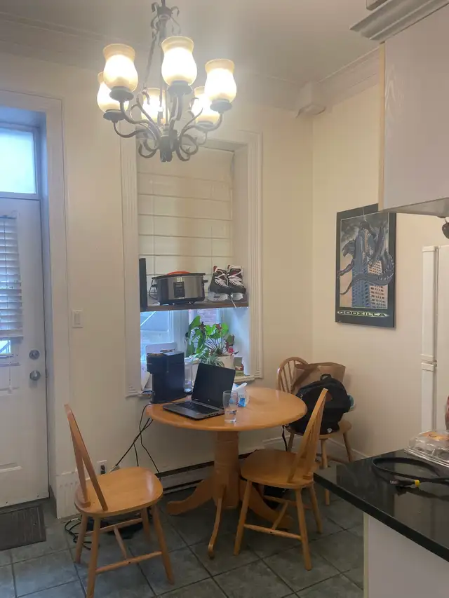 Superbe 2 1/2 loft, rue Caron St-Sauveur Juillet - Photo 4