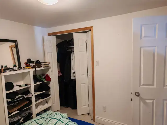 Beau grand 4 1/2, St-Saveur, parking Juillet - Photo 9