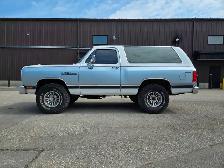 1988 Dodge Ram Charger 4X4 / 318ci Rare ! - Photo 4