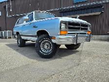 1988 Dodge Ram Charger 4X4 / 318ci Rare ! - Photo 9