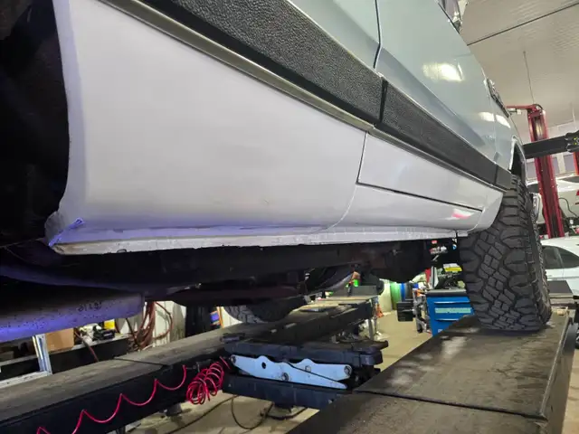 1988 Dodge Ram Charger 4X4 / 318ci Rare ! - Photo 35