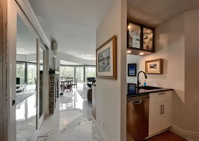 Superbe condo 3 1/2, collé sur le Mont-Sainte-Anne, Meublé - Photo 6