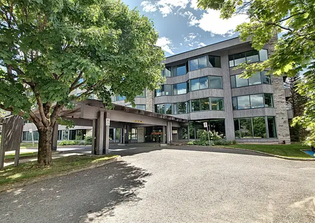 Superbe condo 3 1/2, collé sur le Mont-Sainte-Anne, Meublé - Photo 13