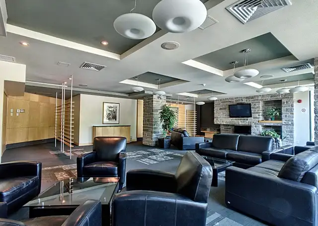 Superbe condo 3 1/2, collé sur le Mont-Sainte-Anne, Meublé - Photo 14