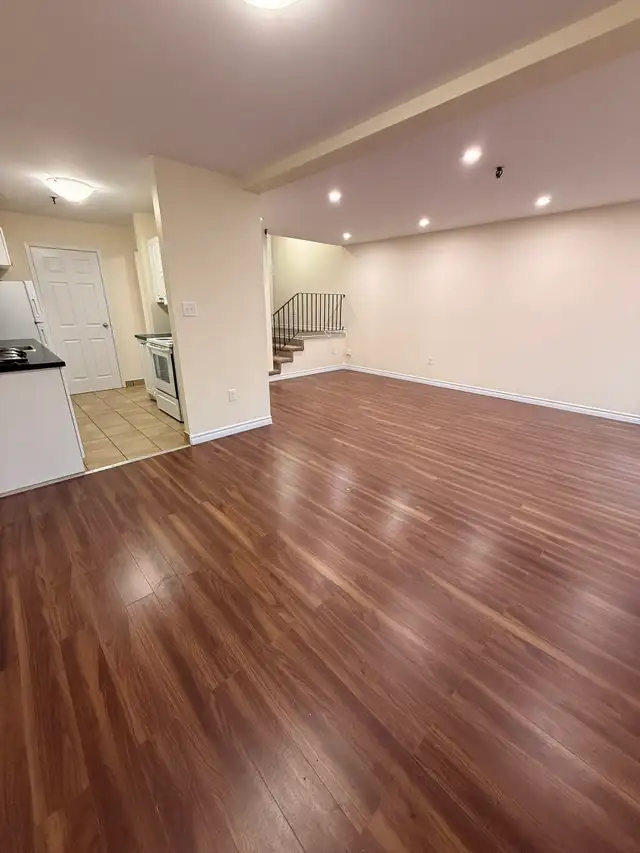 FULL RENO 2-Level Apt - Unit 207 - Clayton Park - June 1st - Photo 11