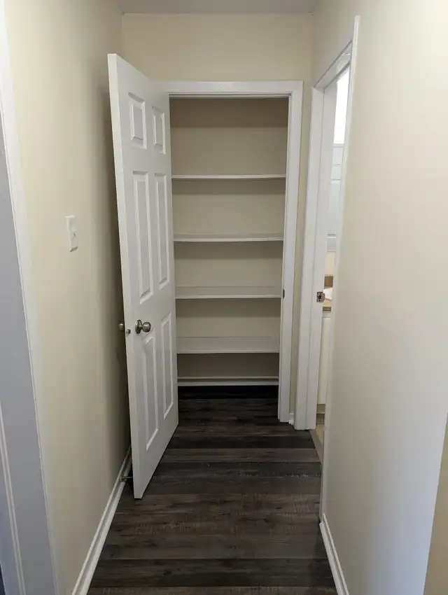 Fairview 1BR|Unit 4 - Private Balcony - Aug 1st - Heat/Water Inc - Photo 5