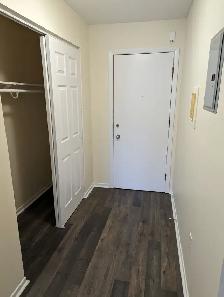 Fairview 1BR|Unit 4 - Private Balcony - Aug 1st - Heat/Water Inc - Photo 7