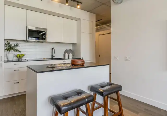 26-029 Boutique condo in the North End - Photo 9