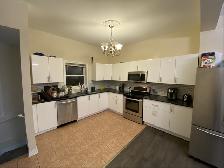 26-039 7-bedroom home in the South End. Great for students! - Photo 5