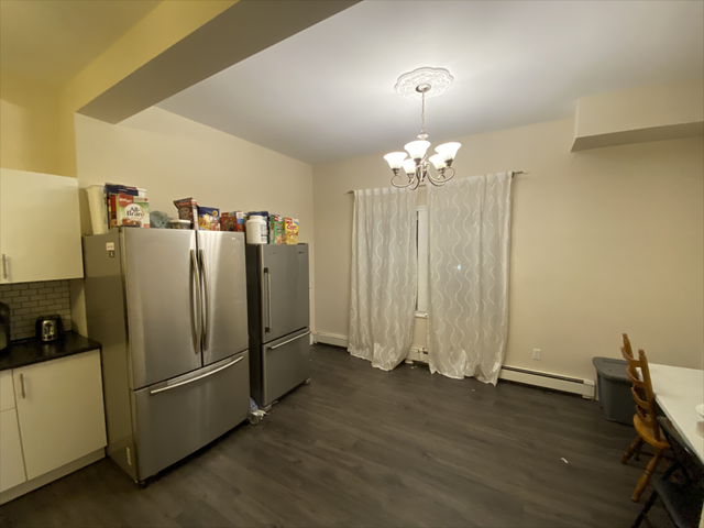 26-039 7-bedroom home in the South End. Great for students! - Photo 6