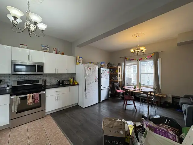 26-039 7-bedroom home in the South End. Great for students! - Photo 7