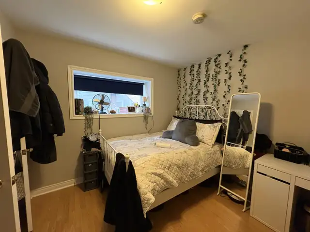 26-039 7-bedroom home in the South End. Great for students! - Photo 10