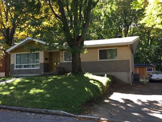 Chambre à louer 555$ près Univ Laval et Centres achats avec stat - Photo 2