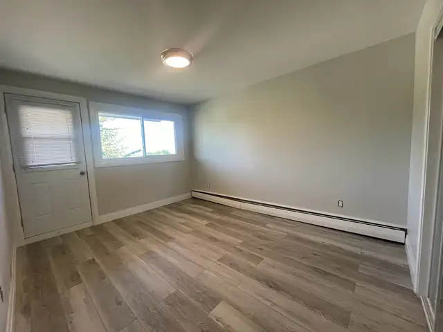 Spacious 2-Bedroom Apartment with River View