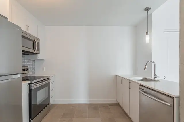 51/2,3,chambres,bedrooms,louer,rent,Saint-Léonard,1 mois gratuit - Photo 3