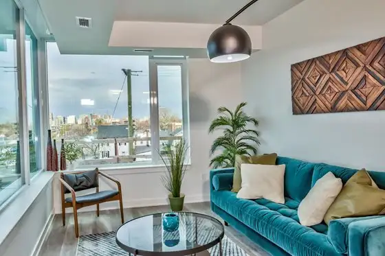 Hintonburg Connection: Extra Large 2-Bedroom Apartment - Photo 6