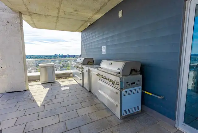 Hintonburg Connection: Extra Large 2-Bedroom Apartment - Photo 18