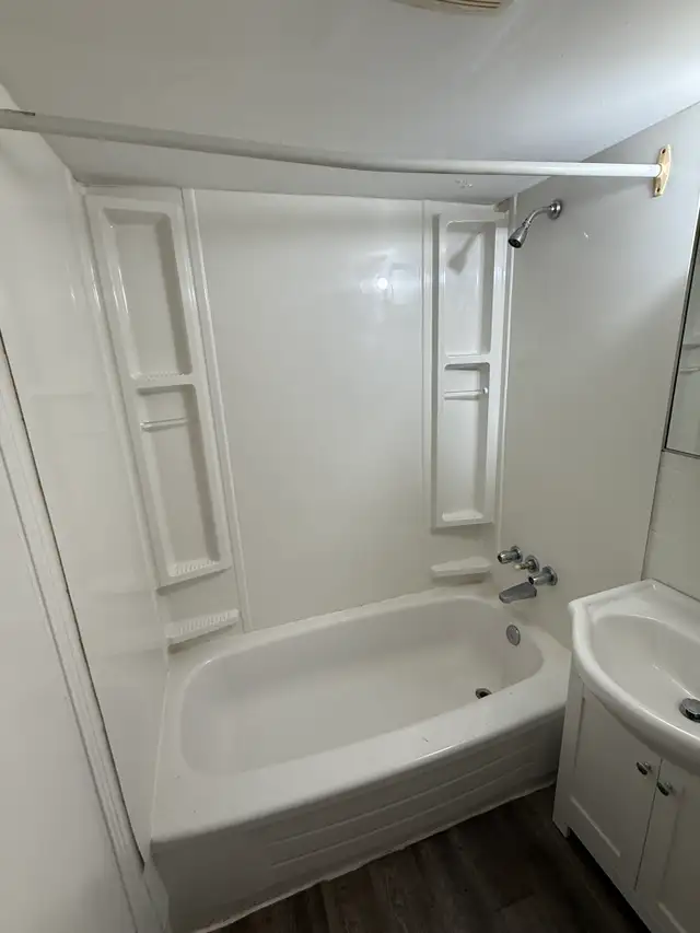 RENOVATED - BACHELOR UNITS - Photo 6