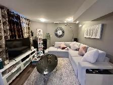 NORTH END Spacious 1 Bed Plus Den Apartment! - Photo 2