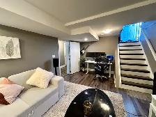 NORTH END Spacious 1 Bed Plus Den Apartment! - Photo 3