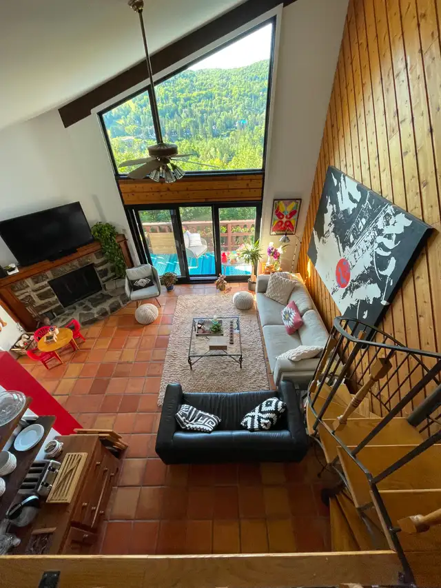 Saint-Sauveur, Magnifique Condo meublé à louer pour la saison d’ - Photo 2