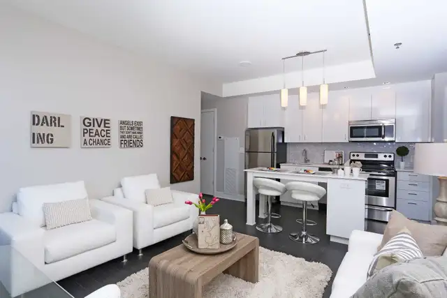 Westboro Connection I: Spacious 1 Bedroom Available for Rent!