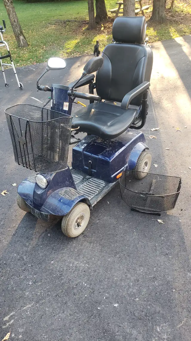 Fortress 1700 DT Series 4 Wheel Mobility Scooters