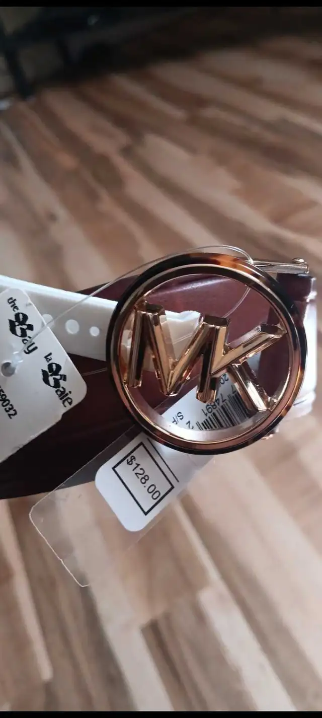 BRAND NEW ORIGINAL MICHAEL KORS WOMENS LEATHER BELTS.