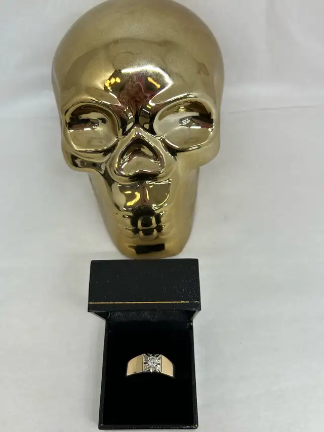 Men’s Vintage Solitaire Diamond Ring