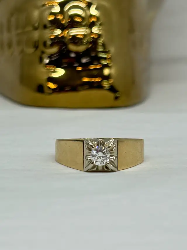 Men’s Vintage Solitaire Diamond Ring - Photo 4