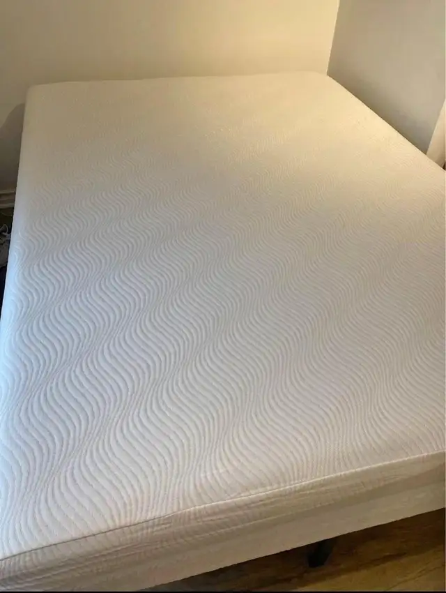 Mattress | Twin Mattress / Queen Mattress | King Mattress . Full - Photo 4