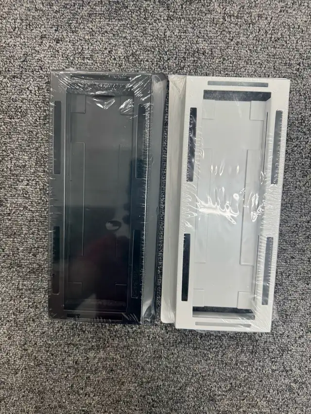 4x10 & 3x10  metal air vent $15/ea - Photo 4