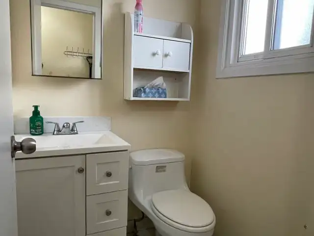 private room for rent - Photo 2