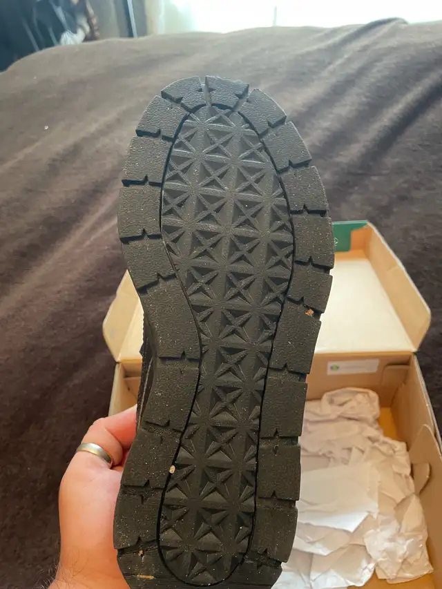 Brand new Puma ladies shoes size 6 PRICE NEGOTIABLE - Photo 7