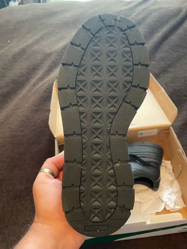 Brand new Puma ladies shoes size 6 PRICE NEGOTIABLE - Photo 8