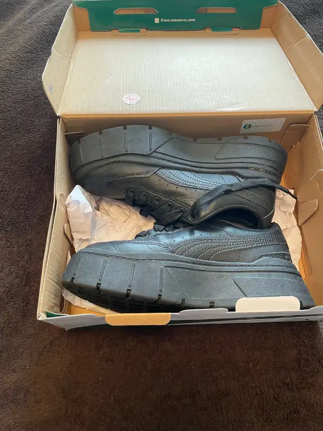 Brand new Puma ladies shoes size 6 PRICE NEGOTIABLE - Photo 10