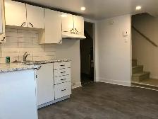 Maisonnette rénovée près du métro Charlevoix à Montréal - Photo 3